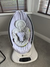4moms Mamaroo baby rocker