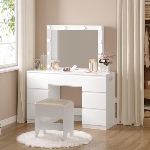 Dressing table 7 - w/, drawers