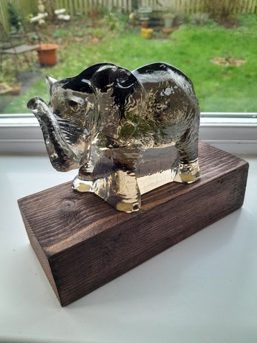 Kosta boda glass elephant wwf - glass,