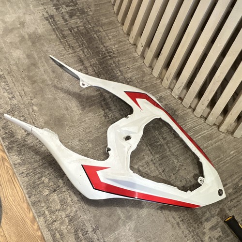 Yamaha tail fairing panel - yamaha,