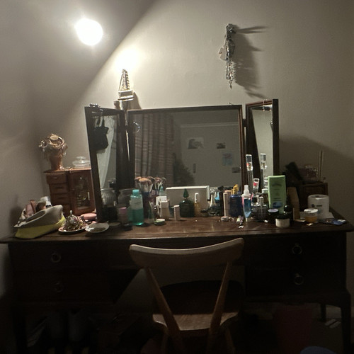 Vanity