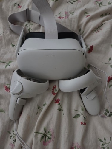 Oculus quest and controls - oculus,