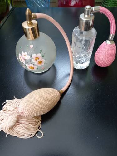 Vintage perfume bottles one - 2,