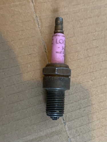 Vintage lodge spark plug - hf,