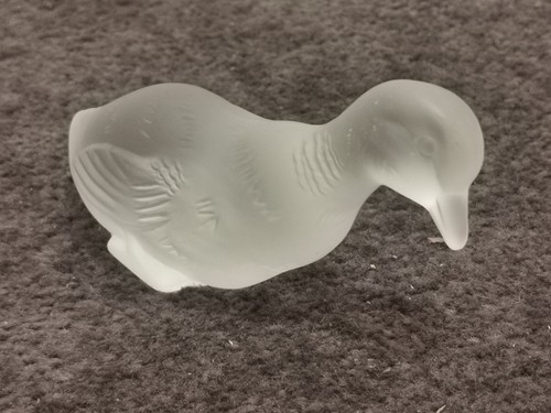 Beautiful baccarat duck - -,