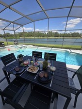 Orlando Villa Stunning Lake