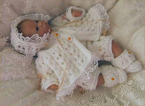 Dolls clothes knitting - dolls,