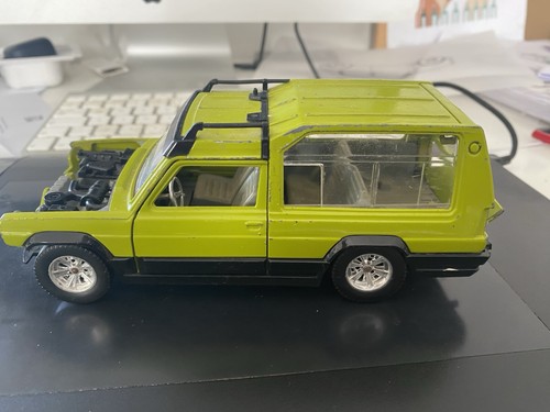 Rare bburago burago 1 24 - -,