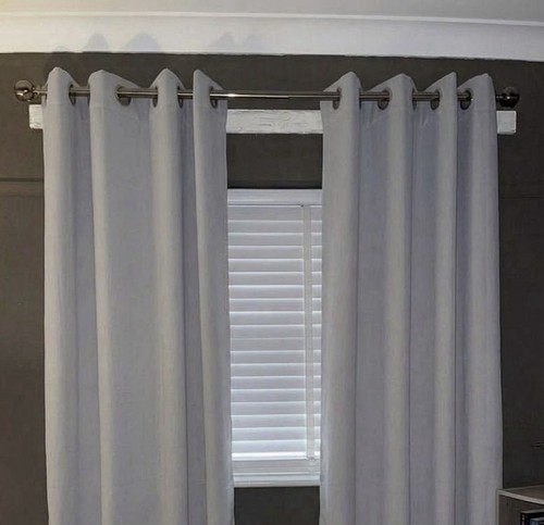 Silver grey eyelet blackout - silver,