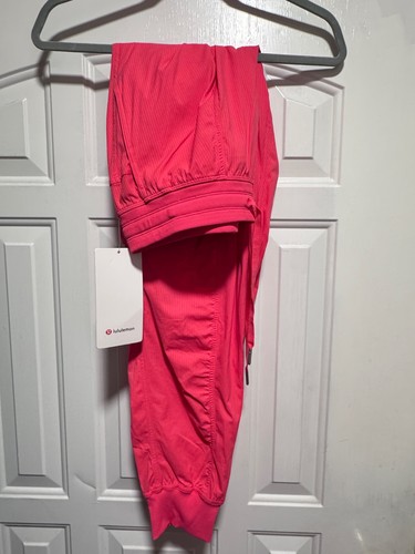 Lululemon dance studio - lululemon,