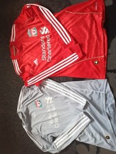 Liverpool Football Tops Size