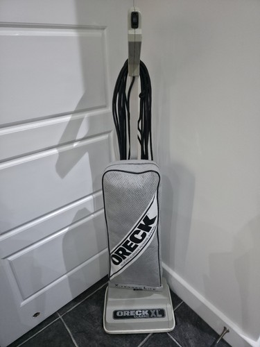 Oreck upright vacuum - xl,