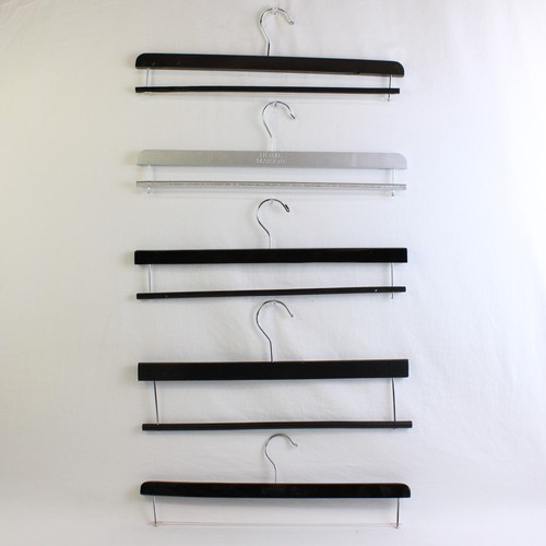 Lot black and silver - black,