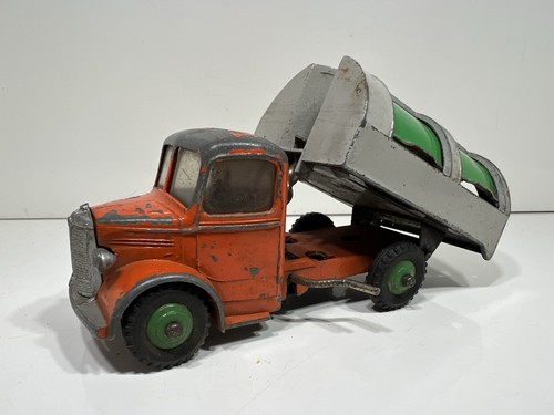 Dinky toys bedford refuse - toys,