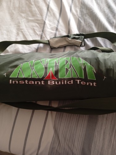 Instant build tent