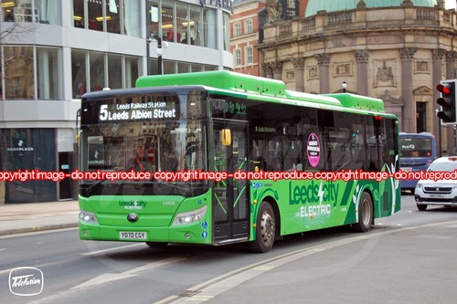 Bus photo first west - first,