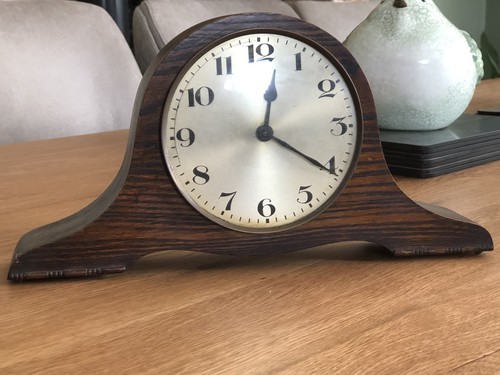 Unusually large winding mantel - unusually,