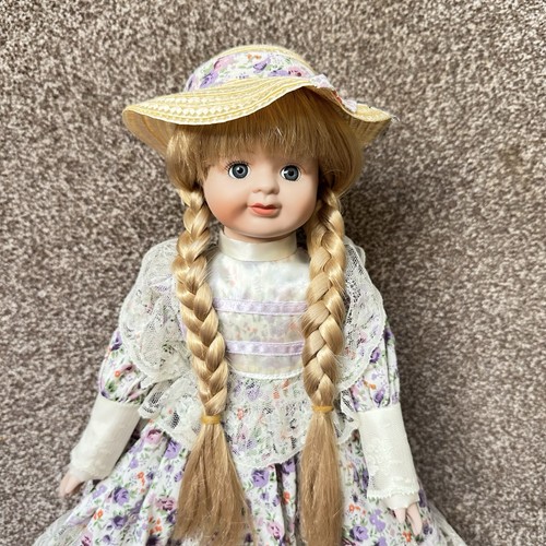 New porcelain doll - porcelain, classique