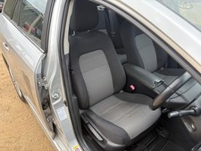2016 TOYOTA AVENSIS DRIVER SIDE FRONT SEAT