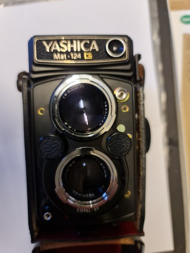 Yashica mat 124g medium - yashica, format