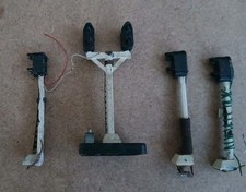 Pre Owned Set of Hornby Dublo 00 Gauge Two Aspect Colour Light Signals Lot BK022