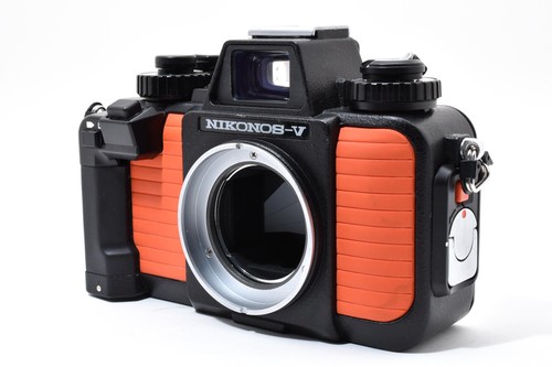 Tested near mint nikon - tested!![near,