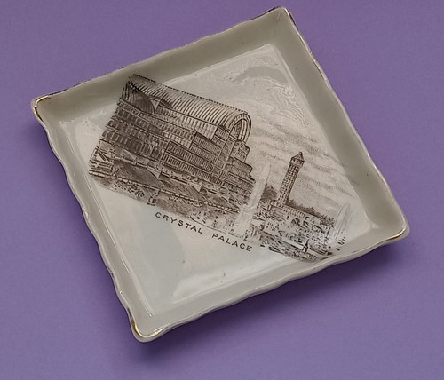 Goss crested china crystal - *,