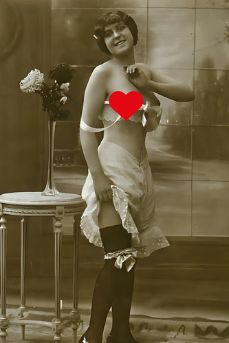Vintage risque reproduction - 10,