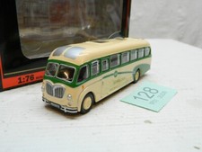 EFE 1:76 Bedford SB Duple Vega