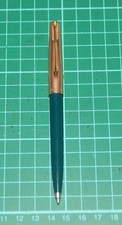 PARKER BALL POINT PEN EMERALD