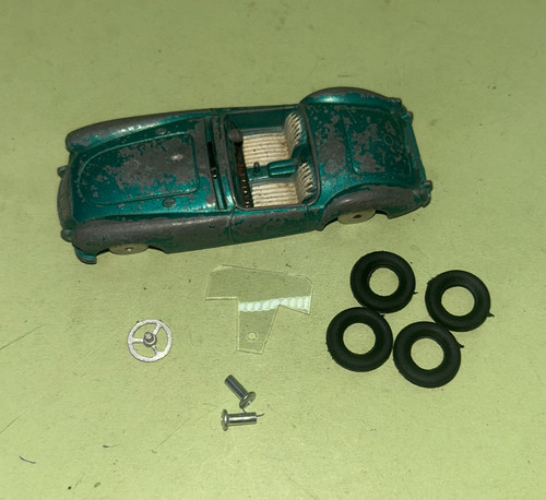 Corgi 302 mga - mga, with