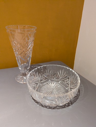 Crystal fruit bowl and flower