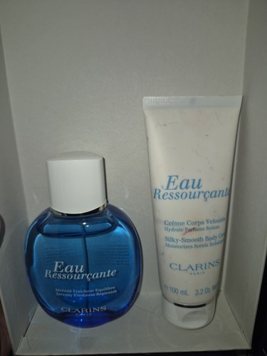 Clarins eau ressourcante - clarins,