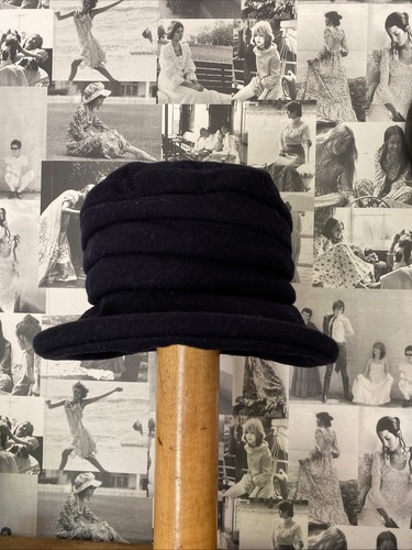 Laura ashley vintage wool - laura, and