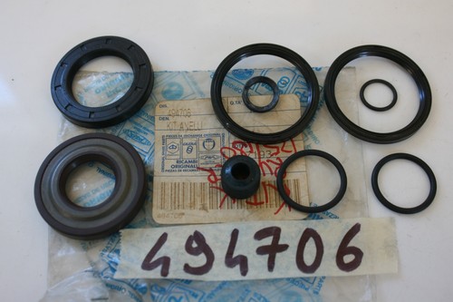 Engine oil seal - engine,