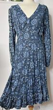 Nomads Size Medium Dress