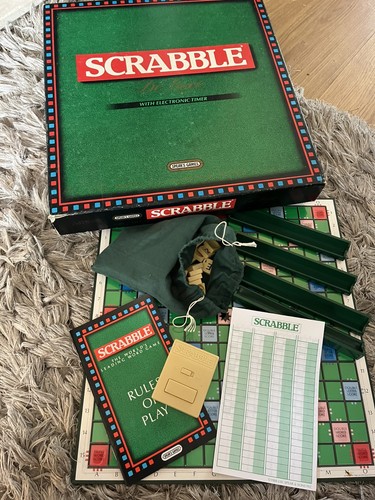 Spears scrabble deluxe board - scrabble,