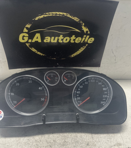 Speedometer instrument cluster