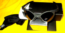 OAKLEY SUB ZERO MUZM 2022