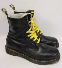 DR MARTENS Serena Black Leather Fleece Line Preowned Boots UK 8 / 42 - B32