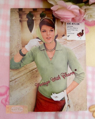 Vintage 1950s lady - 1950s, v-neck