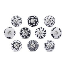 ⭐ 10 x Round Black & White
