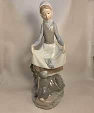 Lladro Girl with Rabbit