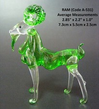 Glass MOUNTAIN GOAT Figurine