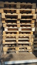 WOODEN PALLETS