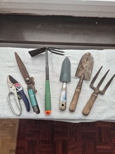 Mix of 6 Garden Hand Tools Includes Trowls, Fork, Pruners And Shears