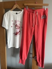 Gap Tracksuit Bottoms And T