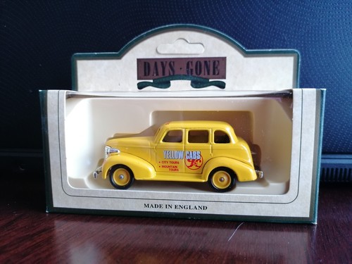 Chevrolet 1939 car yellow - 1939,