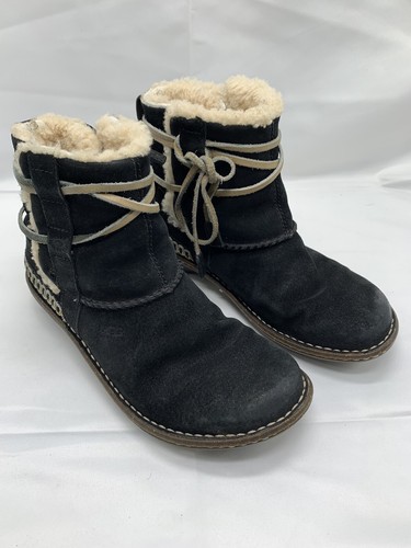 Ugg boots size genuine - boots,