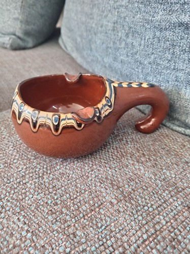 Unusual pottery ashtray with - unusual,